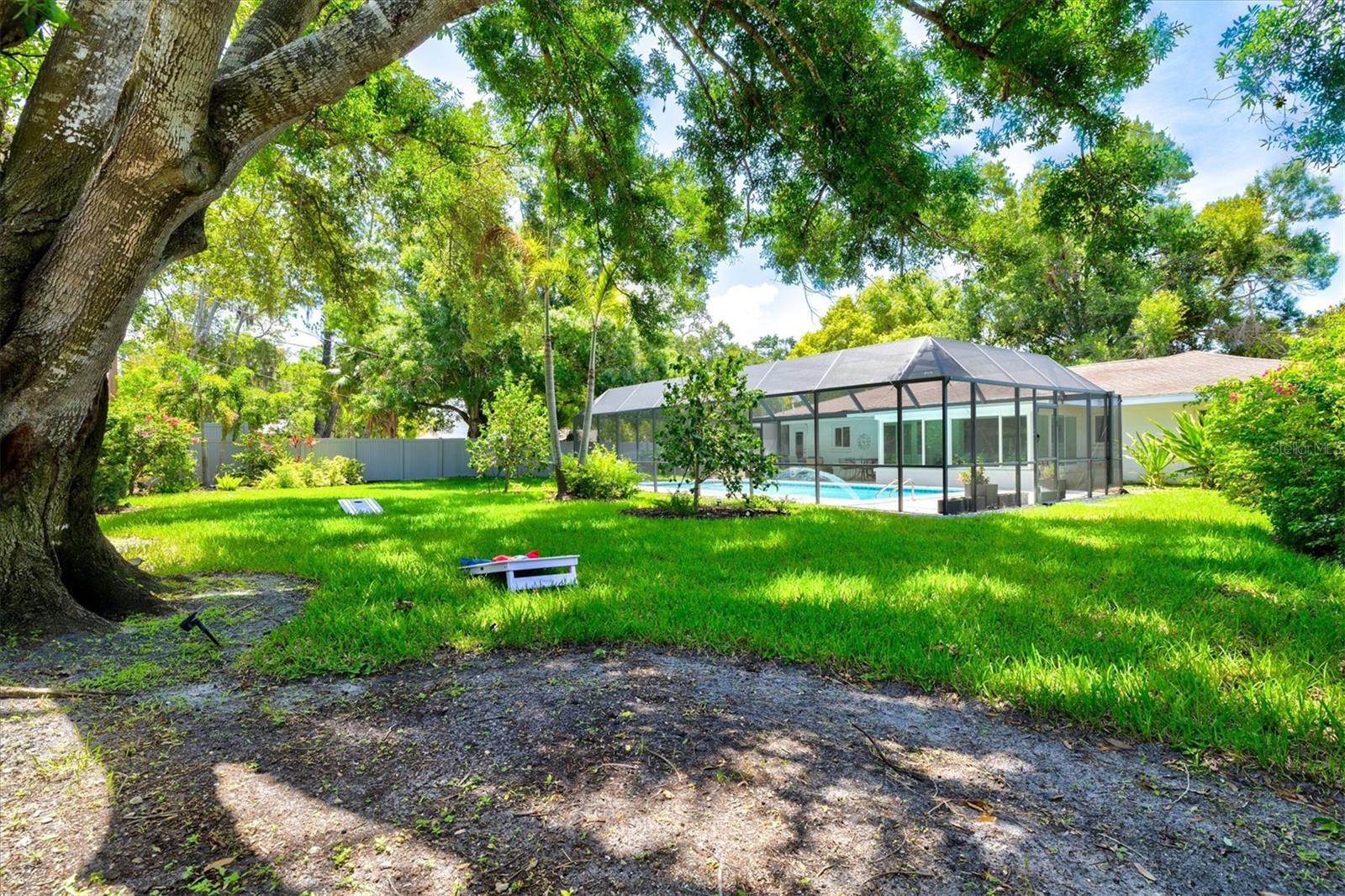 2587 RINGLING BLVD — photo 68
