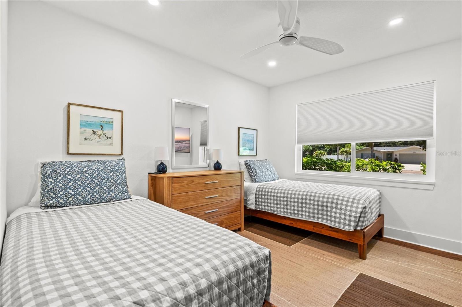 2587 RINGLING BLVD — photo 38