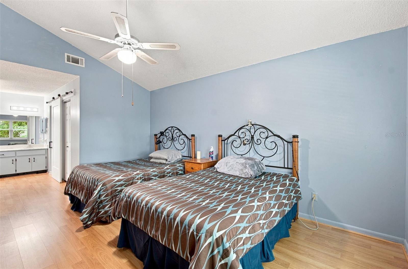 3721 SAND PEBBLE DR — photo 28