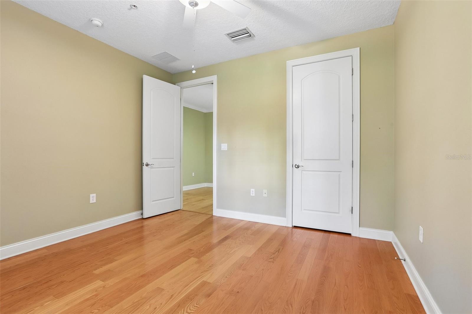 1008 S MOODY AVE #3 — photo 23