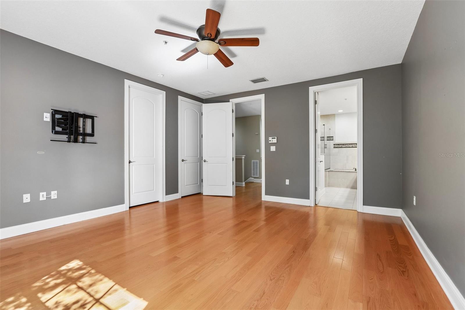 1008 S MOODY AVE #3 — photo 30