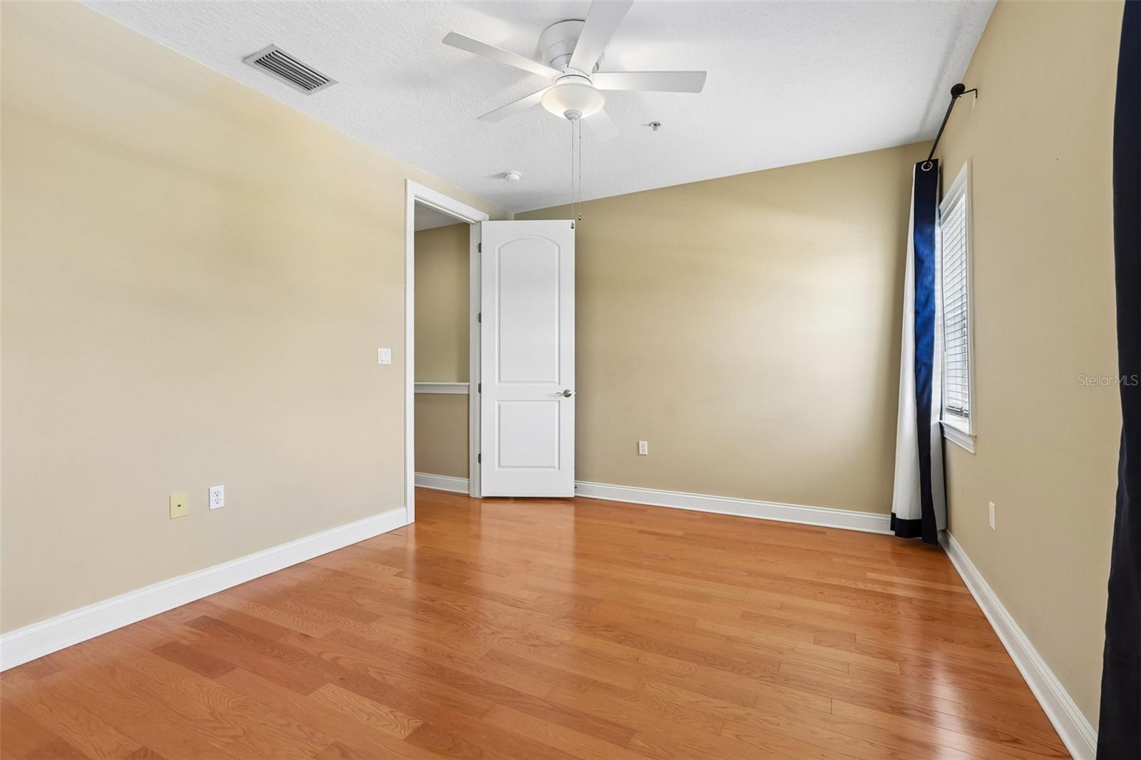 1008 S MOODY AVE #3 — photo 40