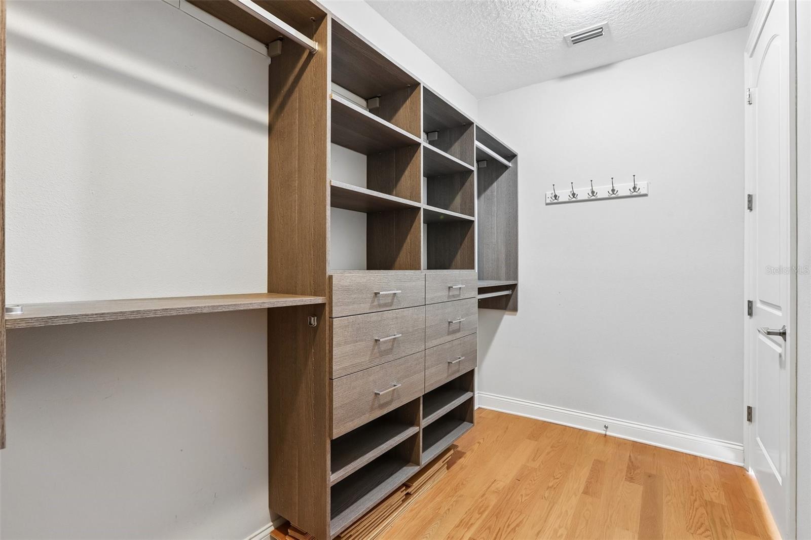 1008 S MOODY AVE #3 — photo 37