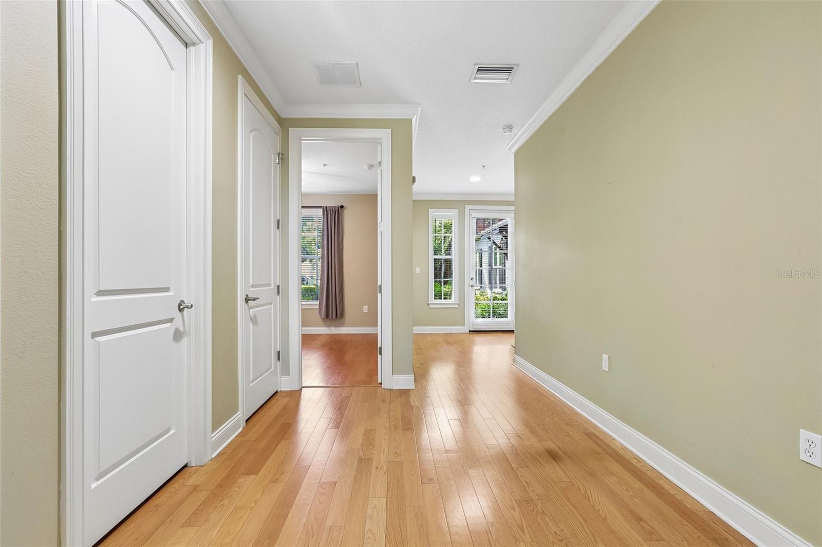 1008 S MOODY AVE #3 — photo 25