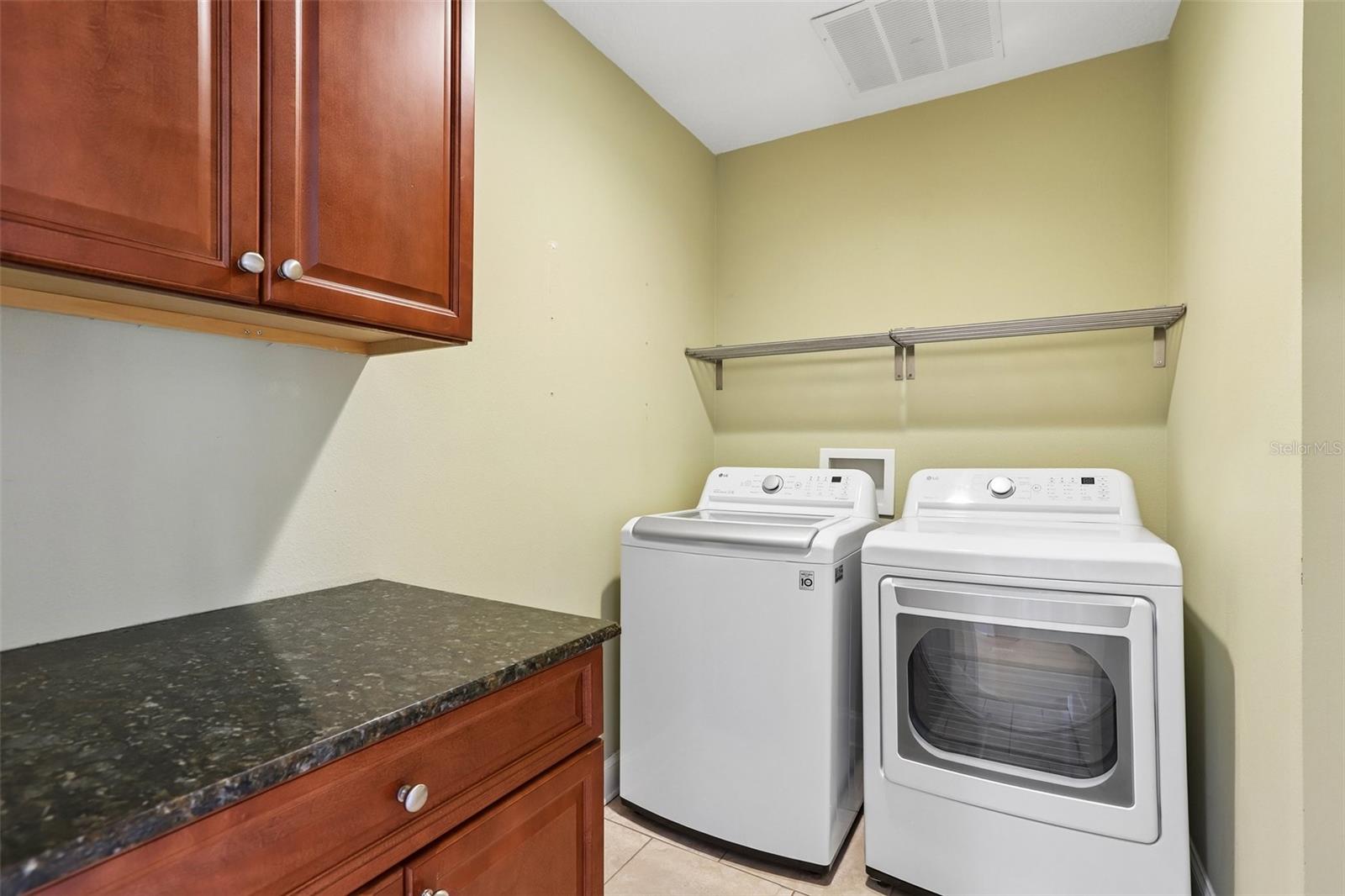 1008 S MOODY AVE #3 — photo 19