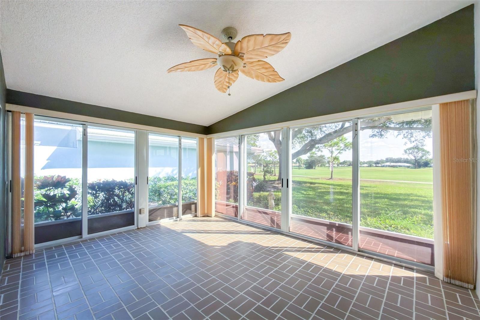 718 BRIGHTSIDE CRESCENT DR #10 — photo 48