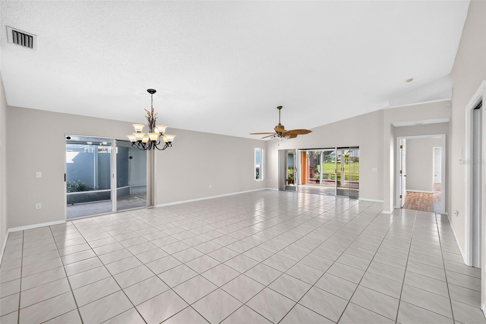 718 BRIGHTSIDE CRESCENT DR #10 — photo 10