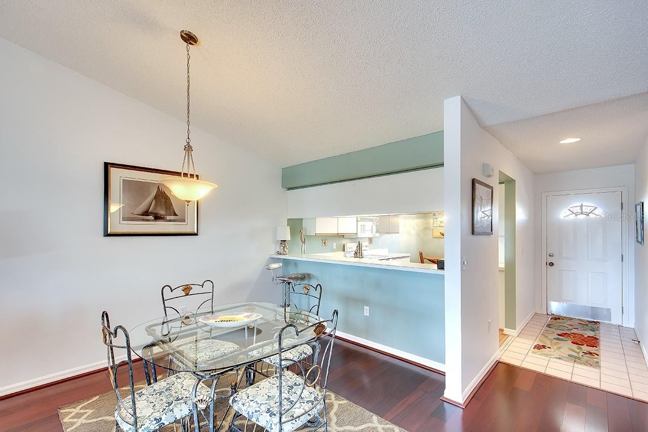 2608 WATERFORD WAY #B — photo 8