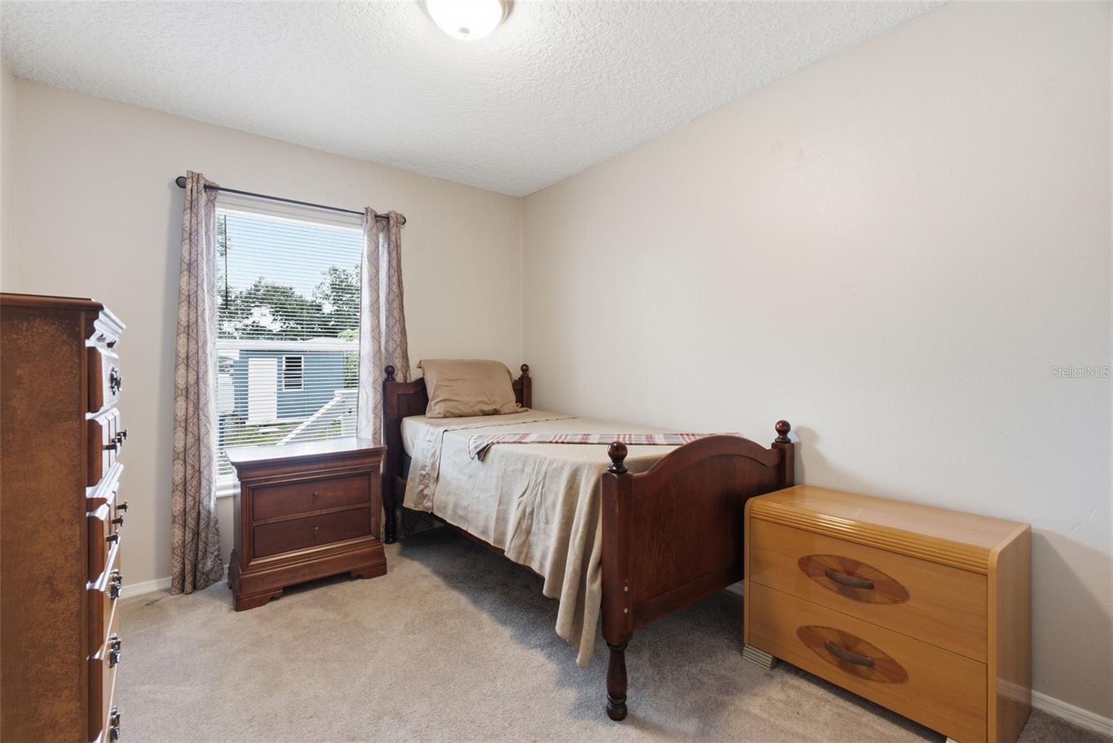 3203 DELEUIL AVE — photo 13