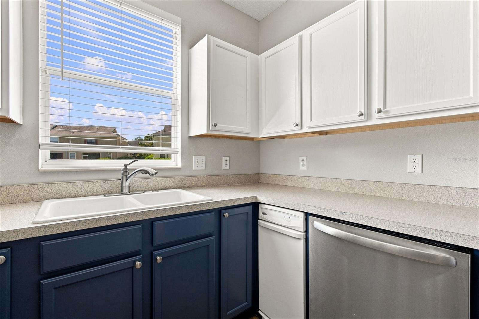 12225 COUNTRY WHITE CIR — photo 18