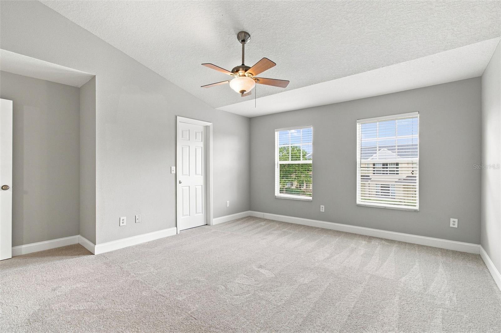 12225 COUNTRY WHITE CIR — photo 34