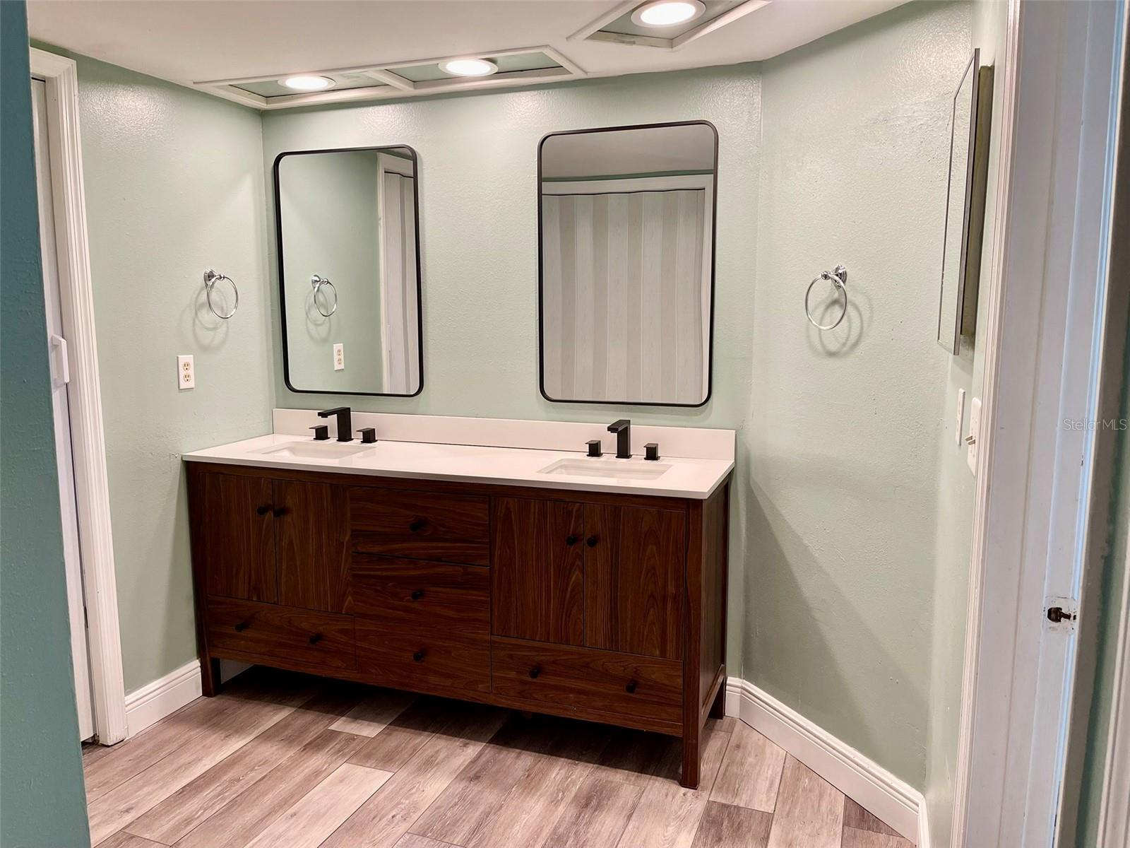 13001 ARBORVIEW PL — photo 35