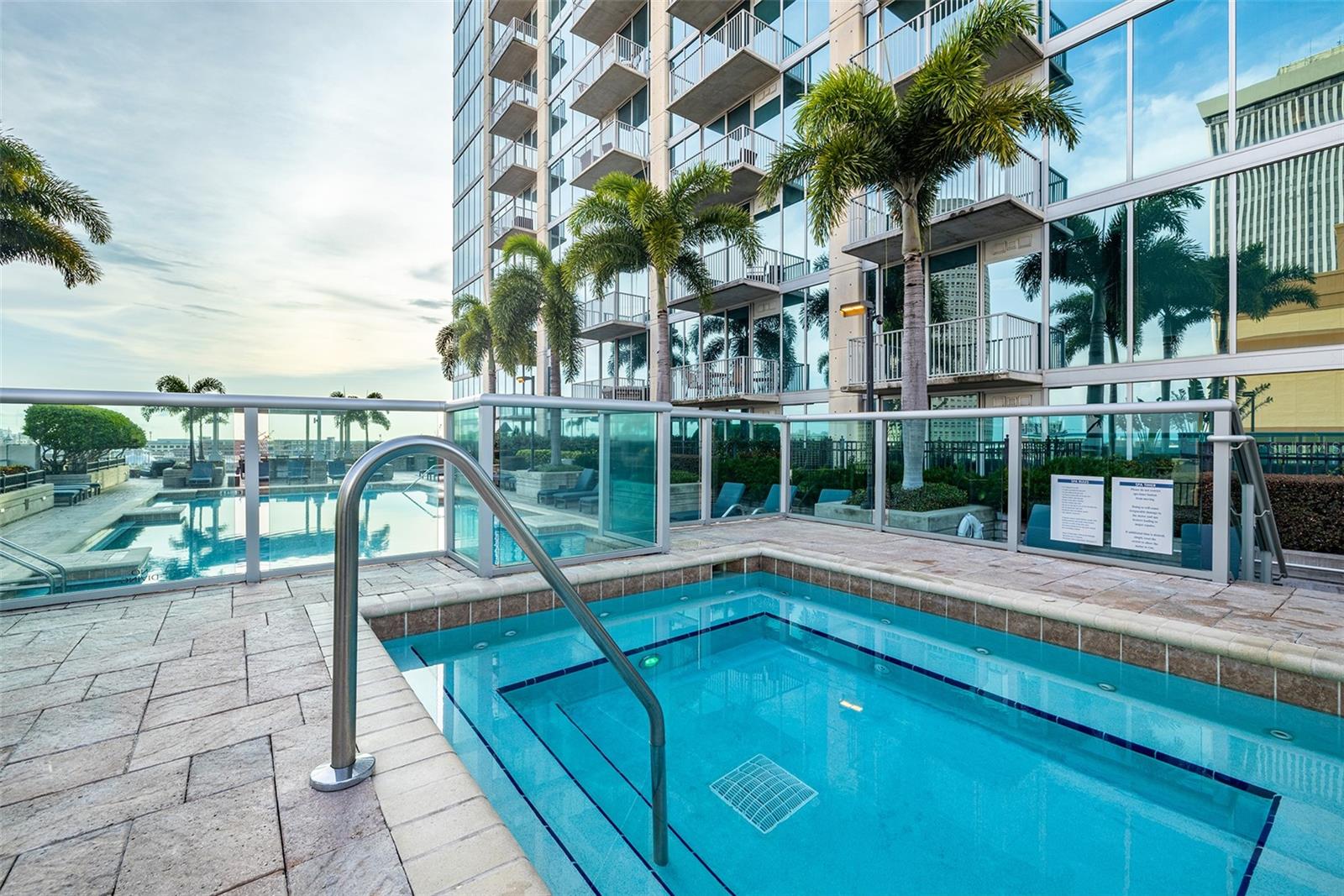 777 N ASHLEY DR #1710 — photo 32