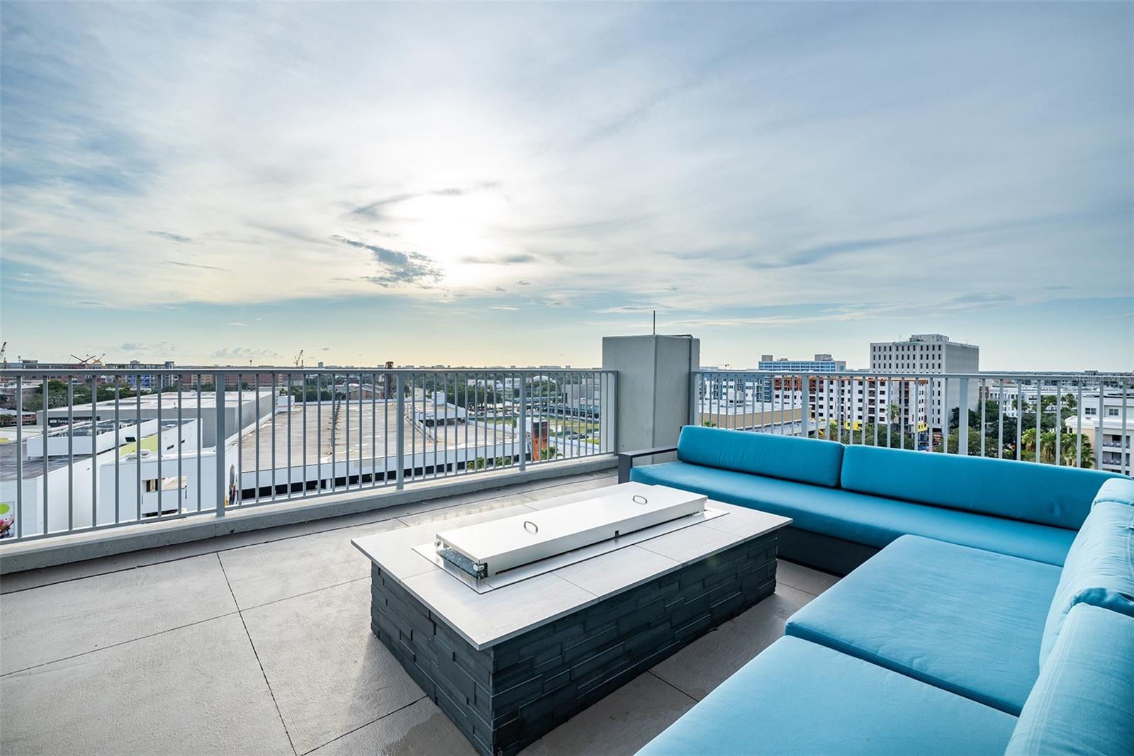 777 N ASHLEY DR #1710 — photo 38