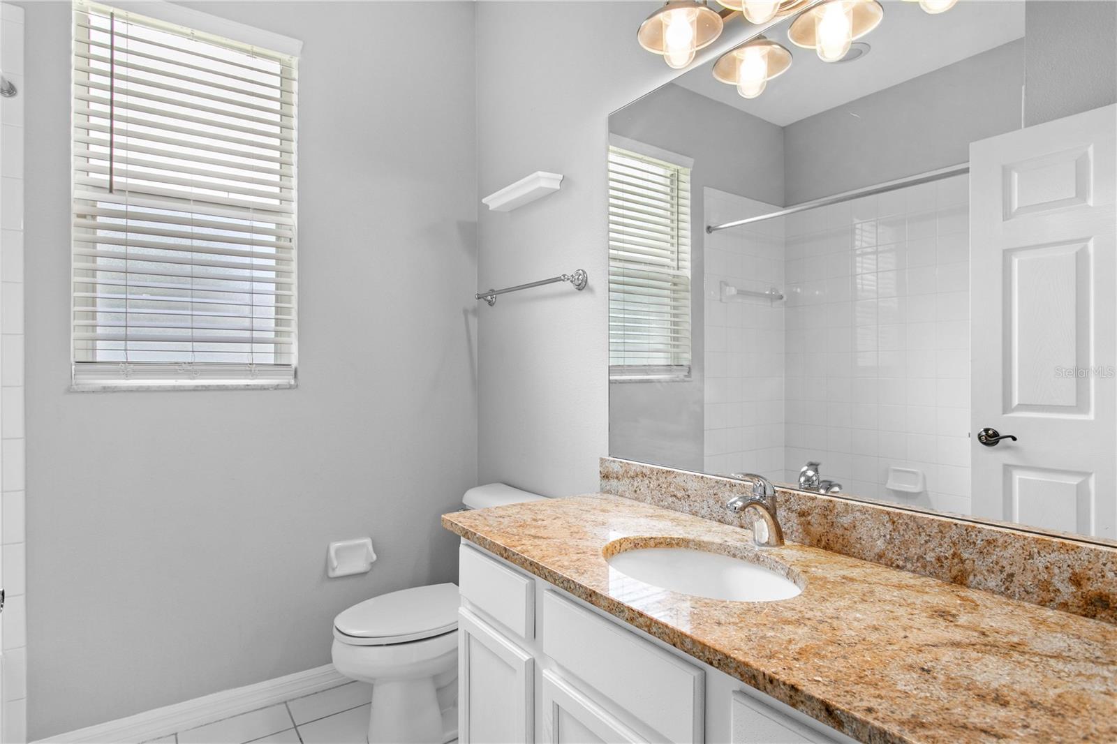 1604 LORIANA ST — photo 28