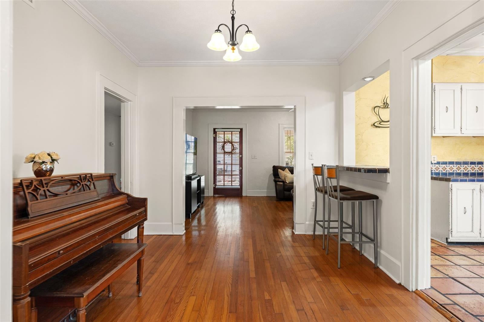 1609 S ARRAWANA AVE — photo 15