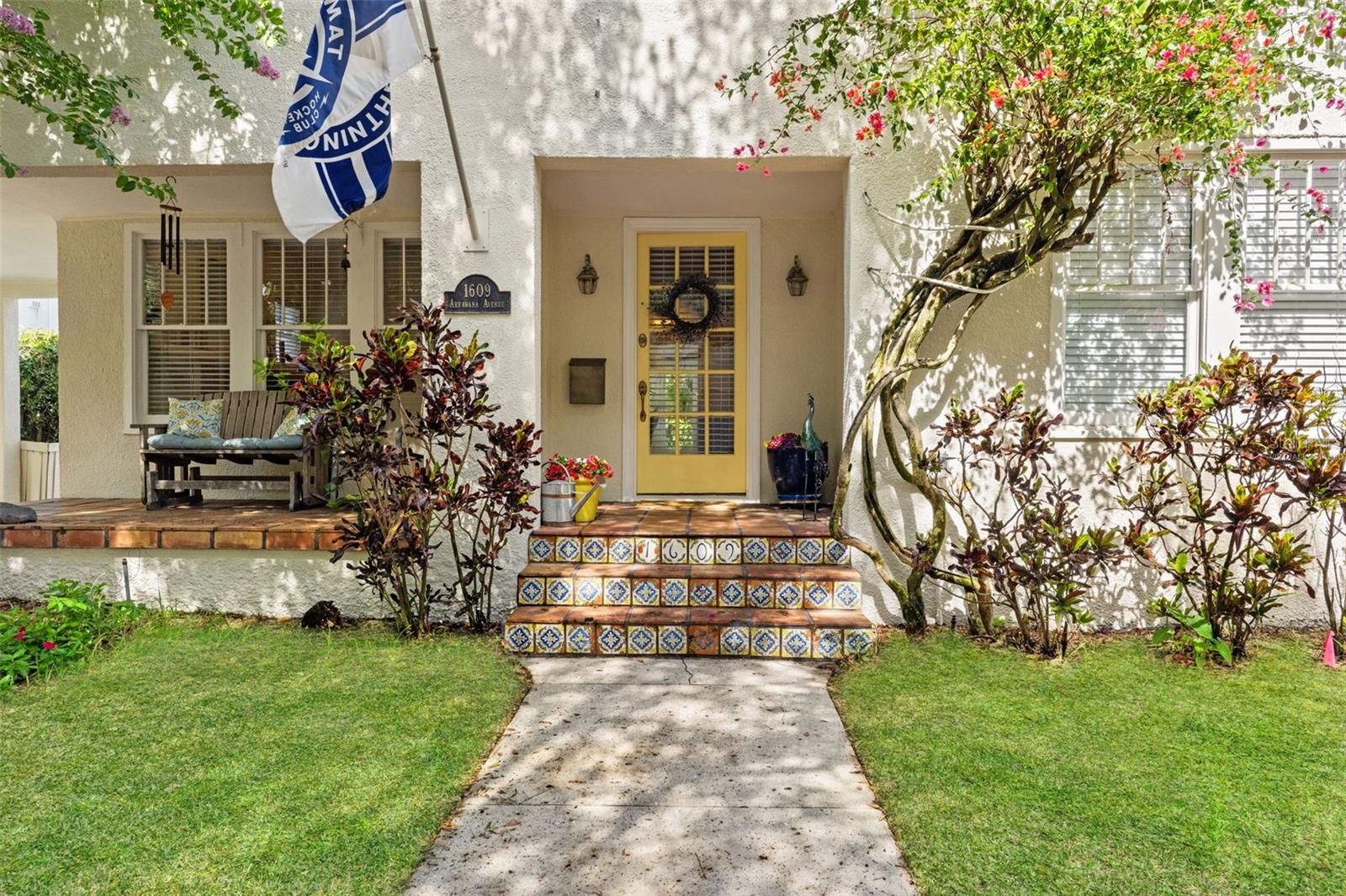 1609 S ARRAWANA AVE — photo 2