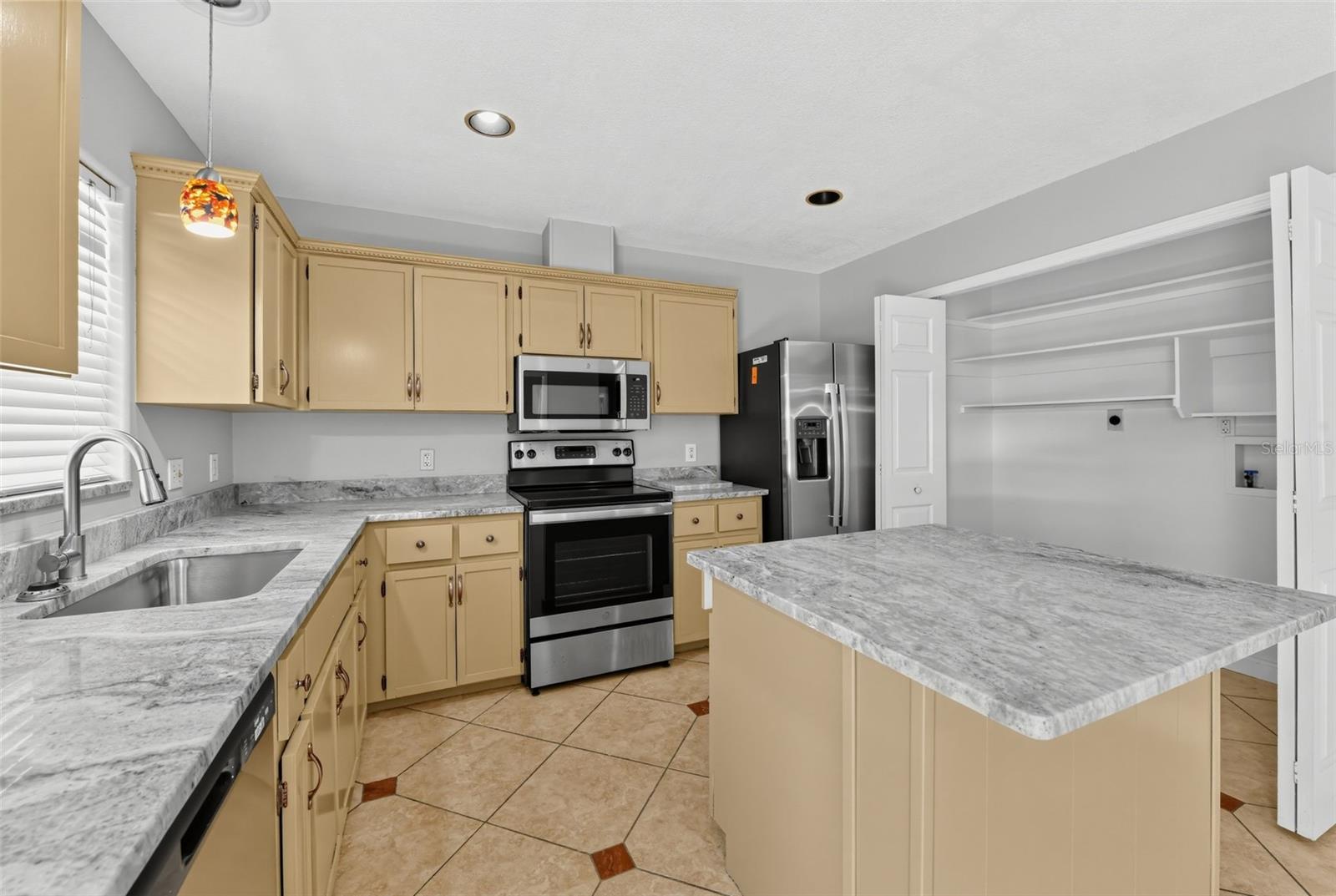 1304 71ST ST NW — photo 11