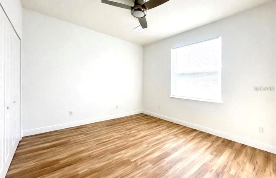 8108 N GREENWOOD AVE — photo 10