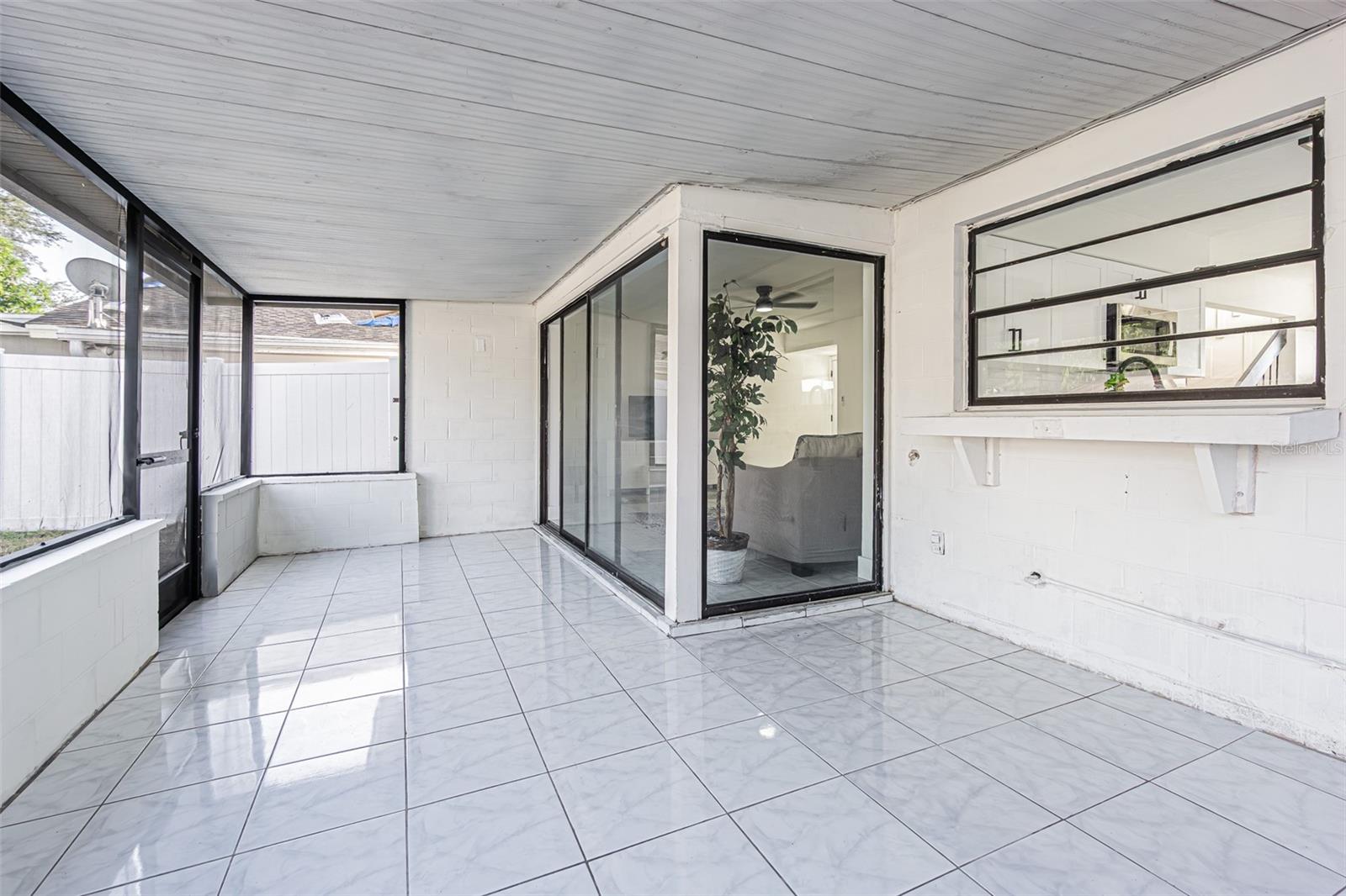 10305 BRAMBLEWOOD PL — photo 18
