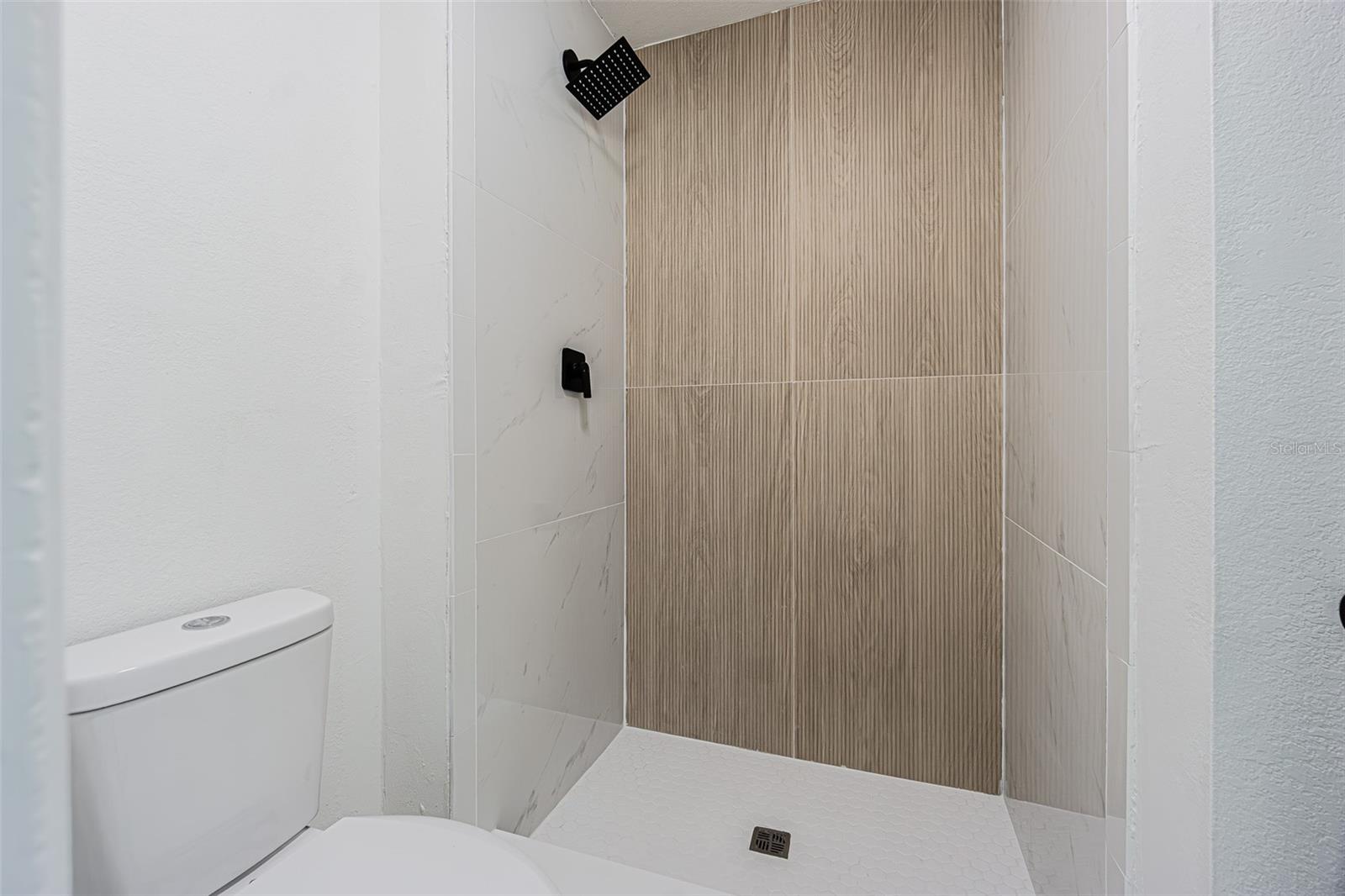 10305 BRAMBLEWOOD PL — photo 16