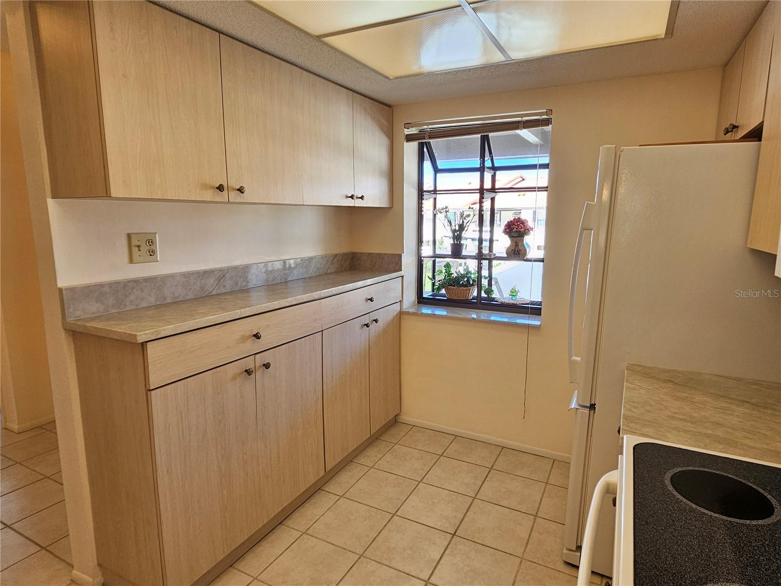756 AVENIDA ESTANCIA #162 — photo 29