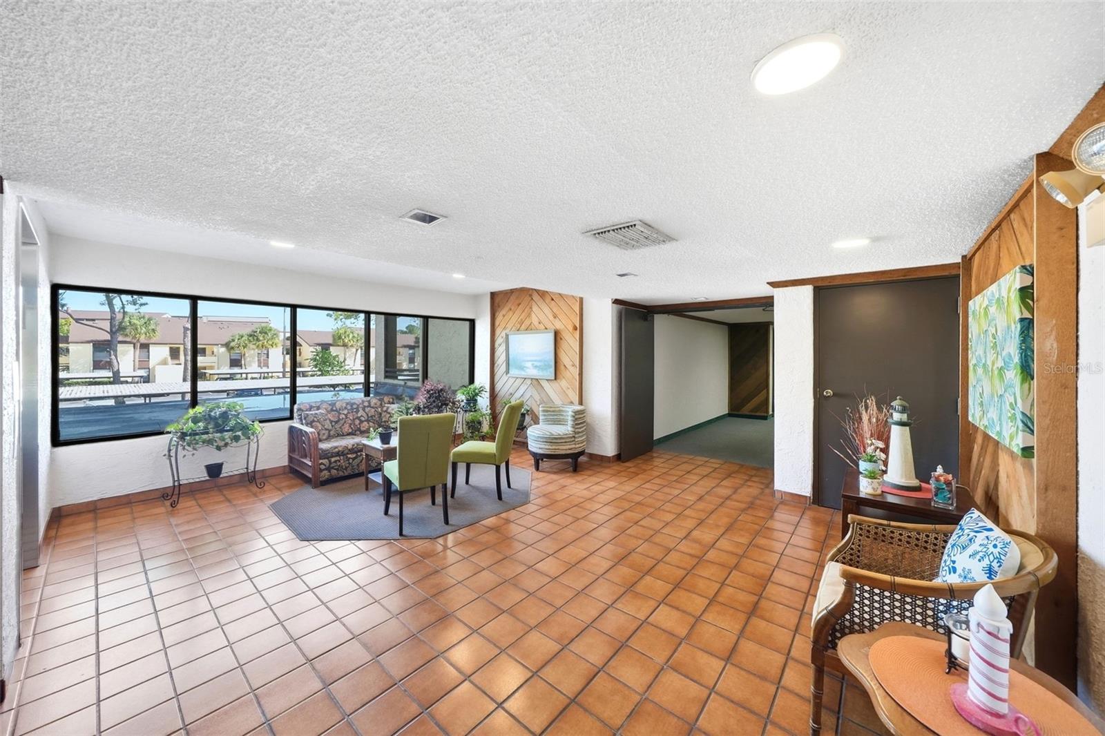 13604 S VILLAGE DR #2210 — photo 6