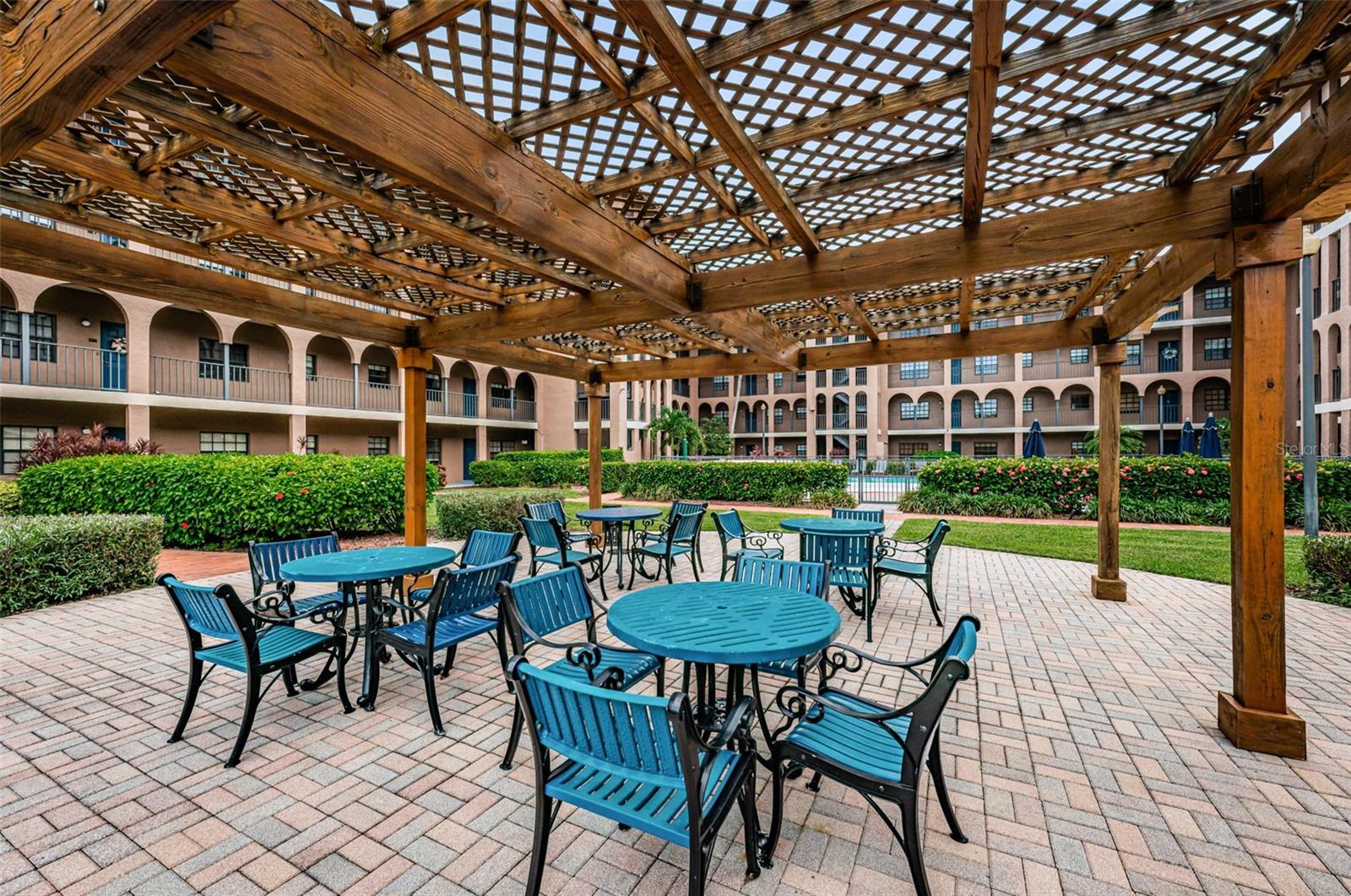 6100 GULFPORT BLVD S #405 — photo 43