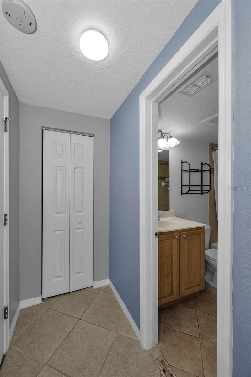 6100 GULFPORT BLVD S #405 — photo 22