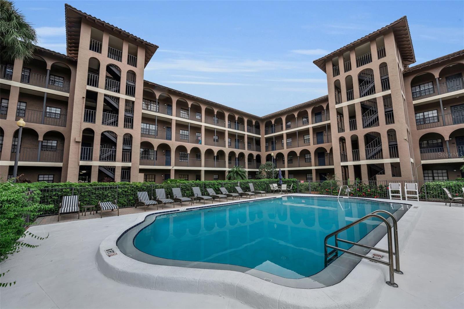 6100 GULFPORT BLVD S #405 — photo 33
