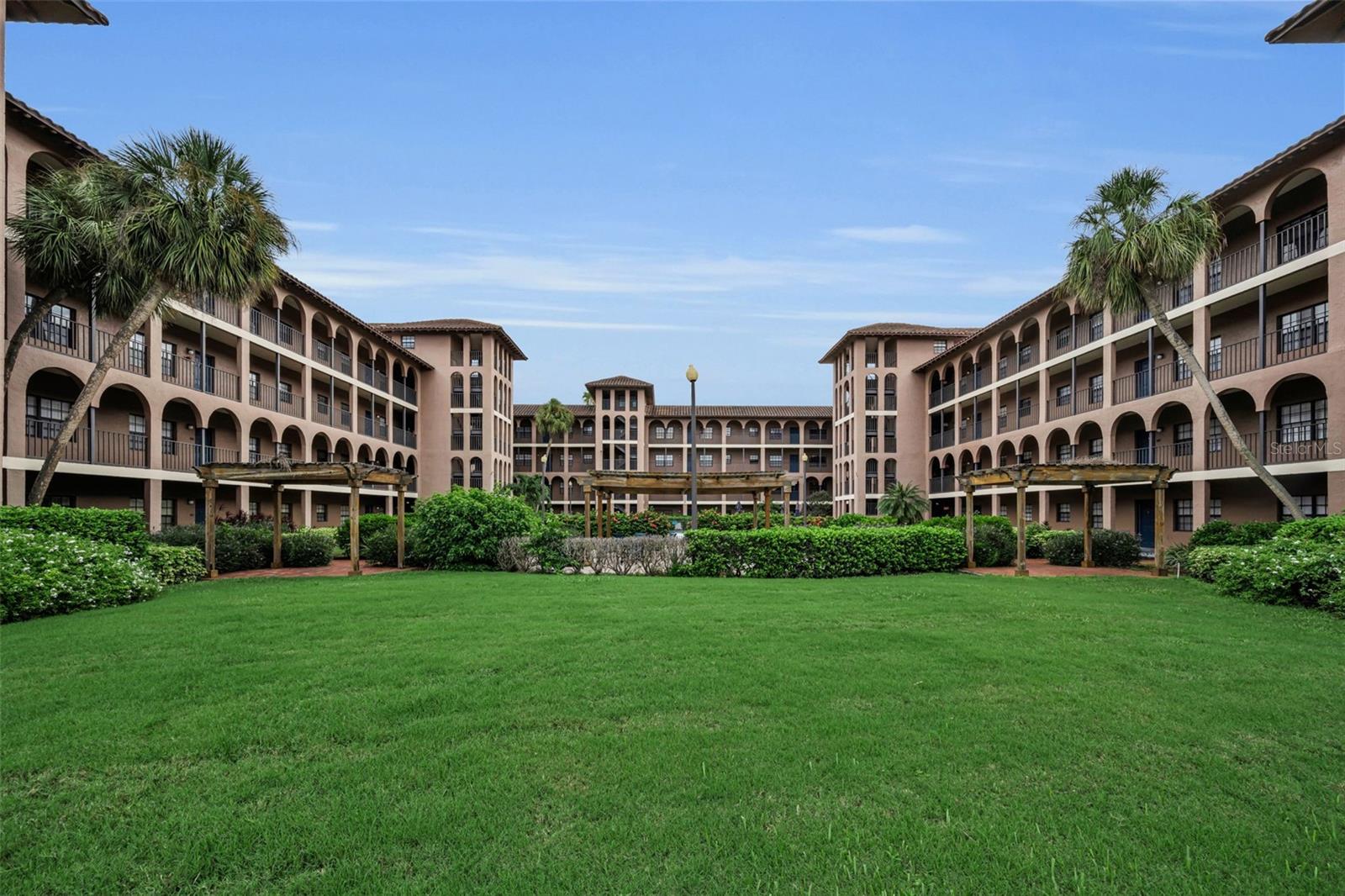 6100 GULFPORT BLVD S #405 — photo 38