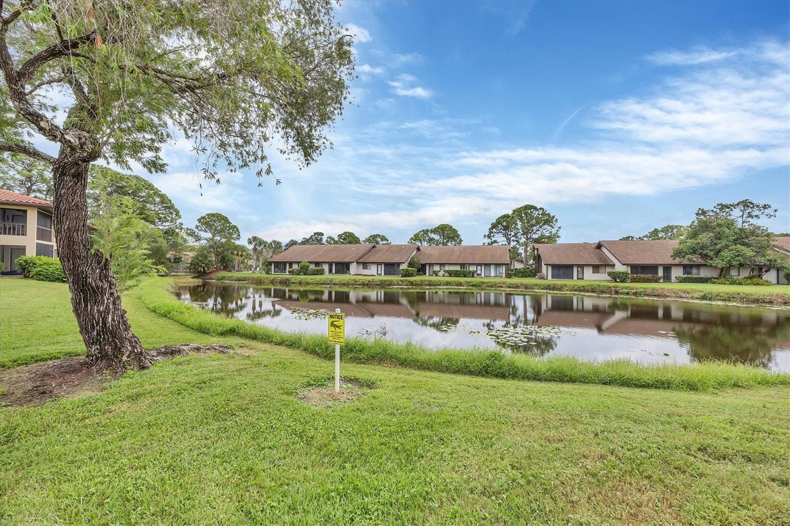 5216 LAKE VILLAGE DR #71 — photo 48