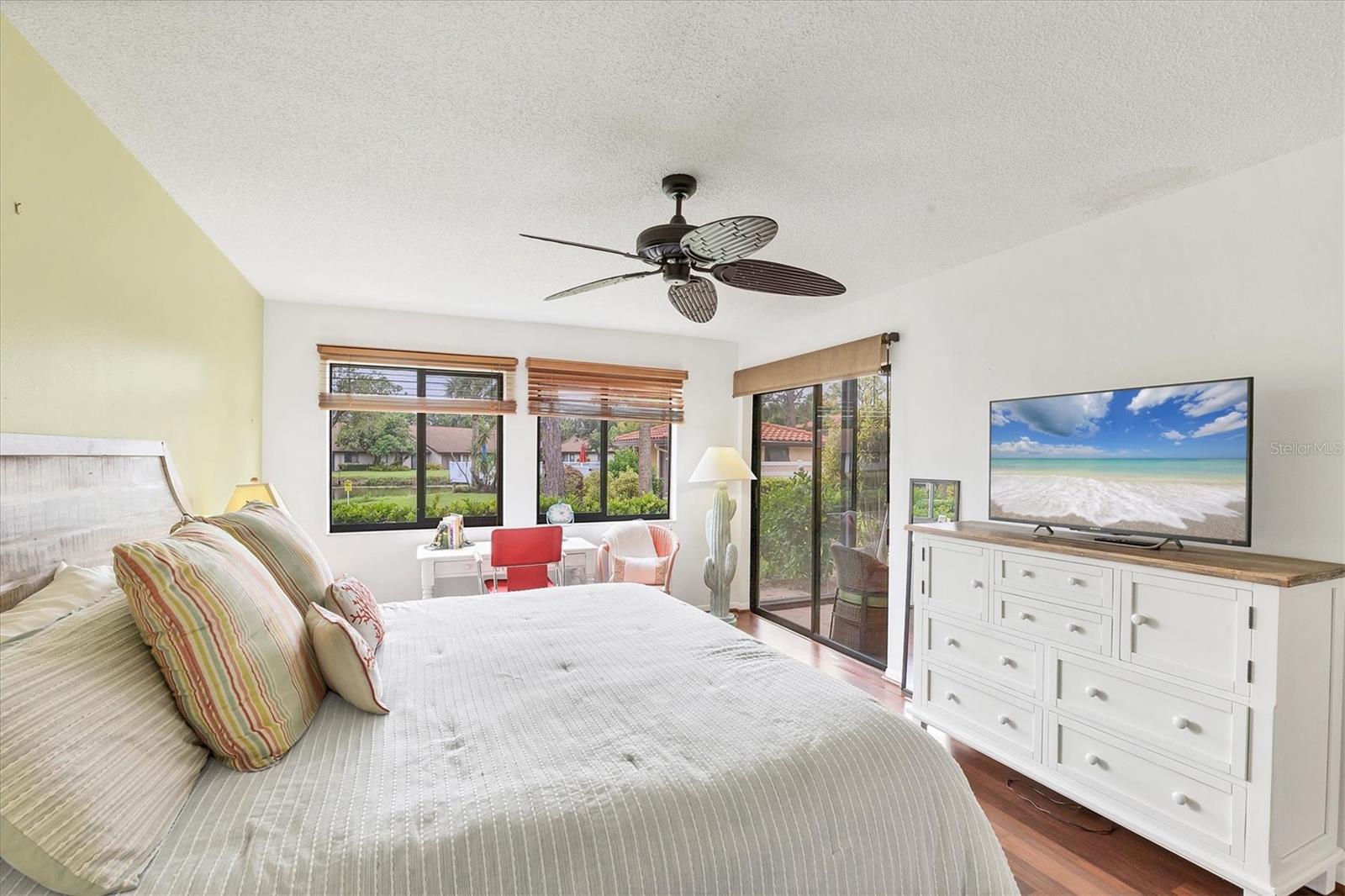5216 LAKE VILLAGE DR #71 — photo 30