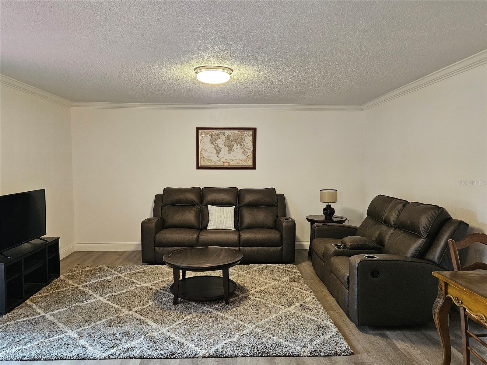 1737 PARAKEET WAY #609 — photo 3