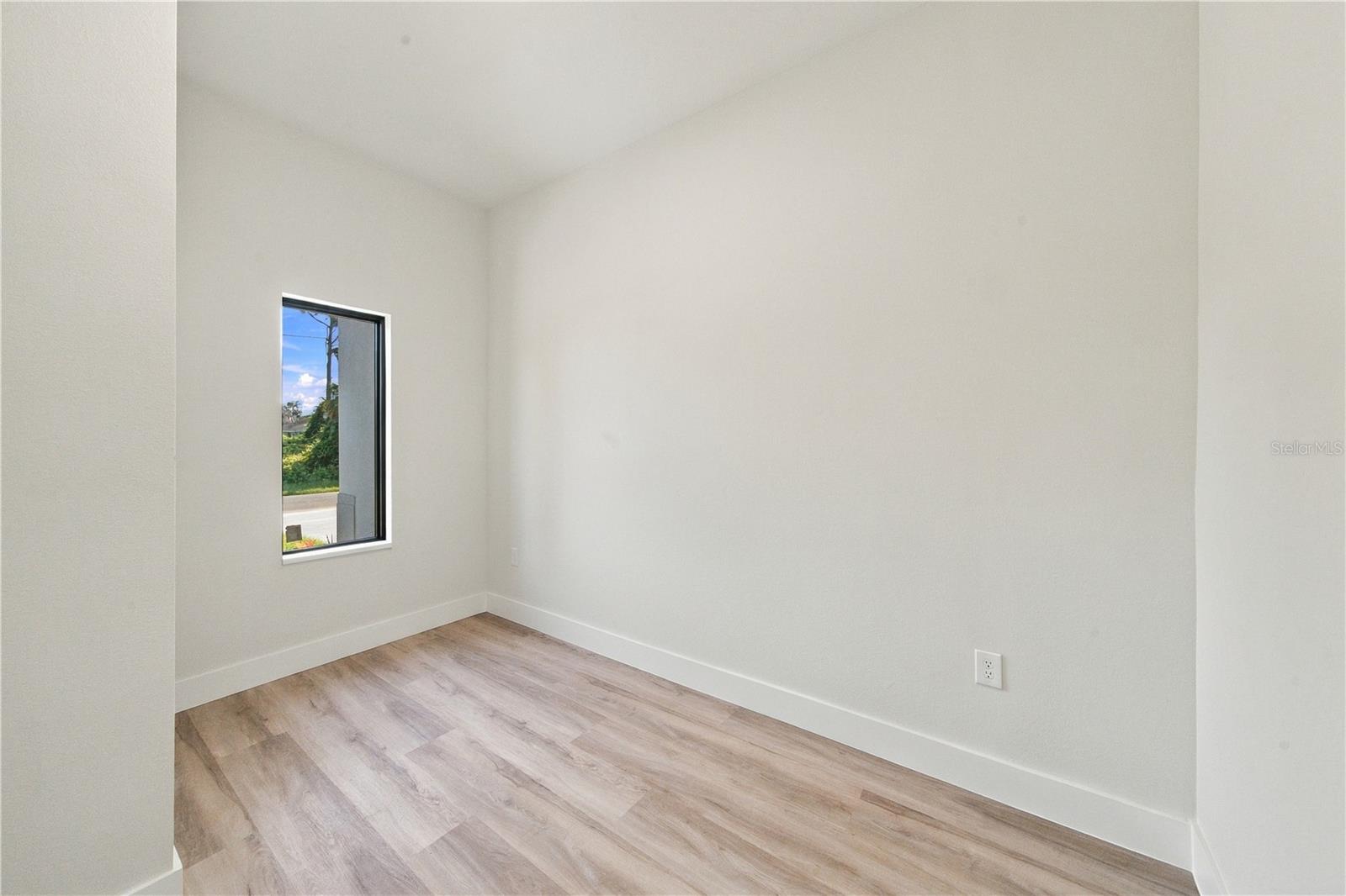 7511 BLUTTER RD — photo 37