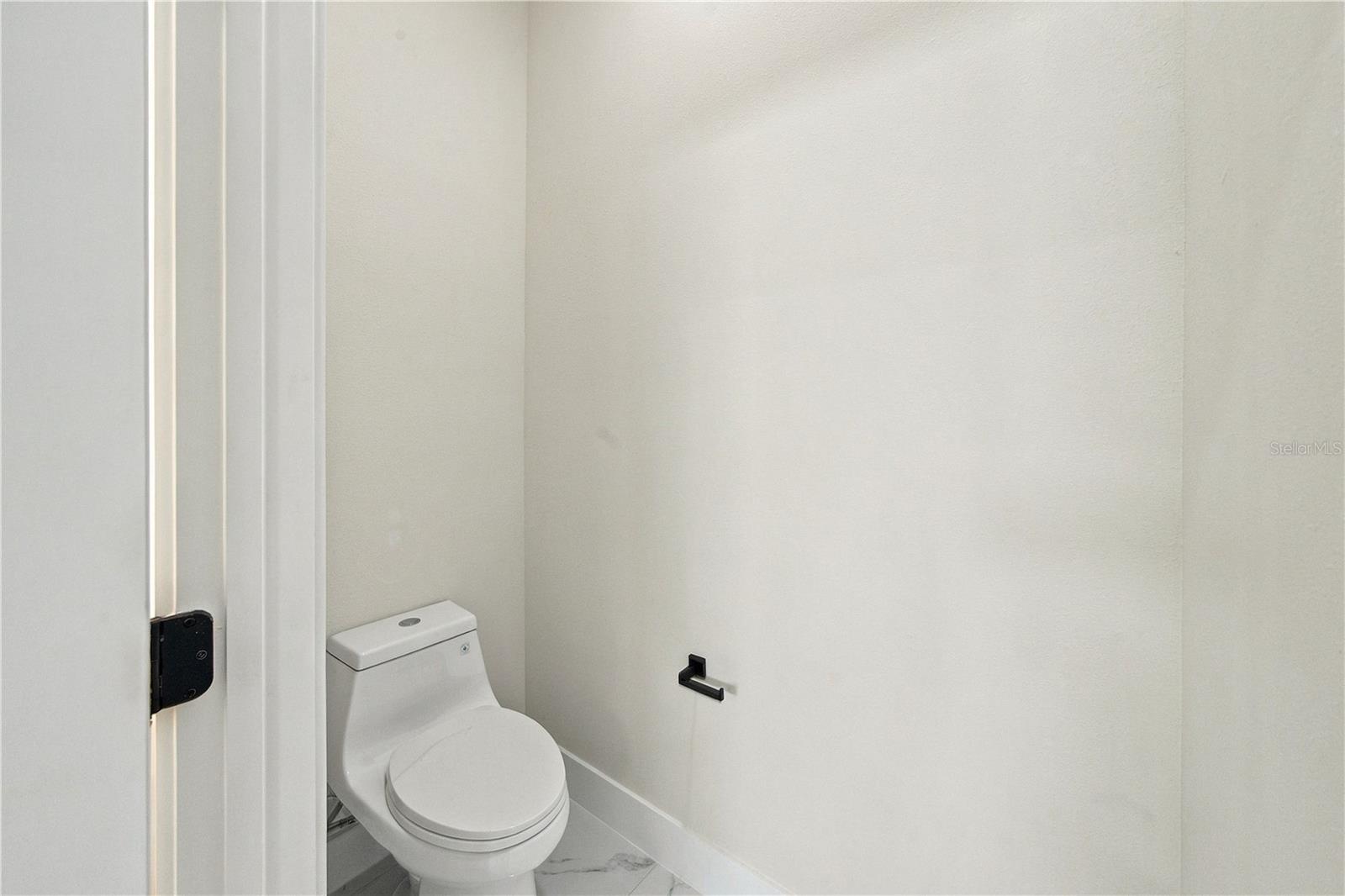 7511 BLUTTER RD — photo 25