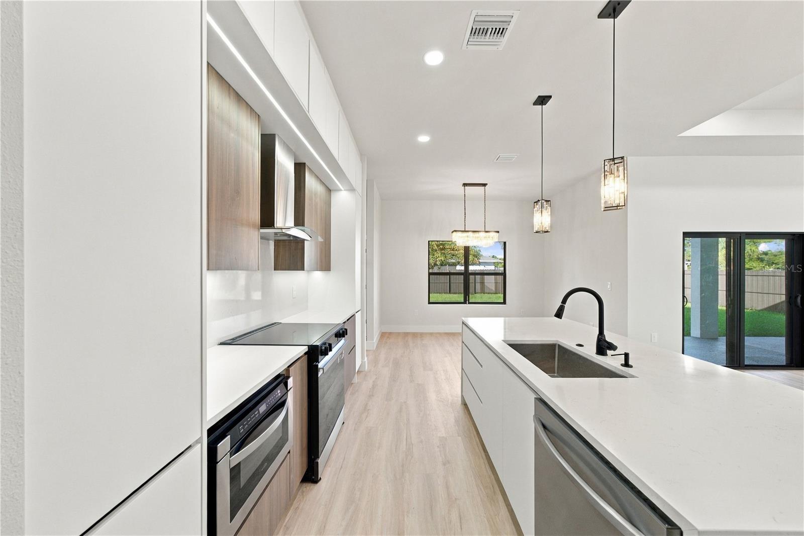 7511 BLUTTER RD — photo 13