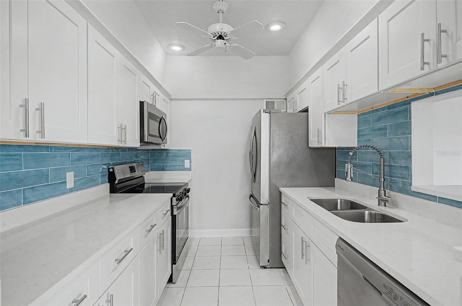 519 PLAZA SEVILLE CT #39 — photo 5