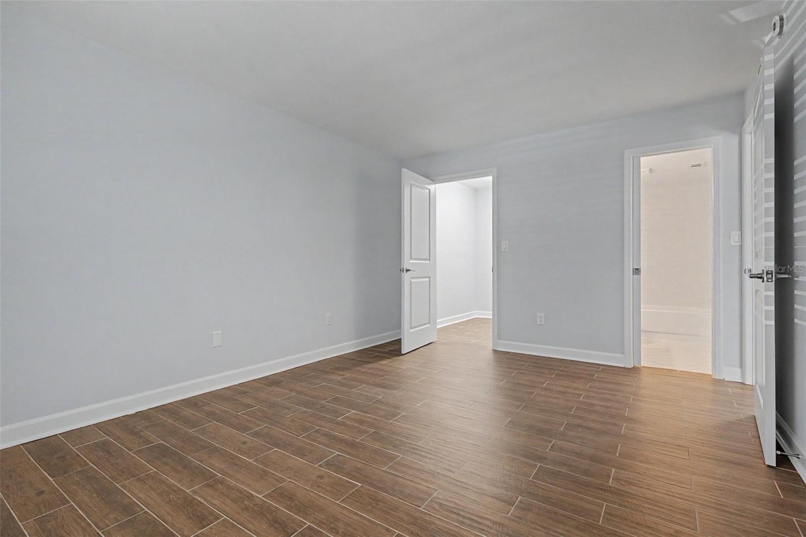 519 PLAZA SEVILLE CT #39 — photo 17