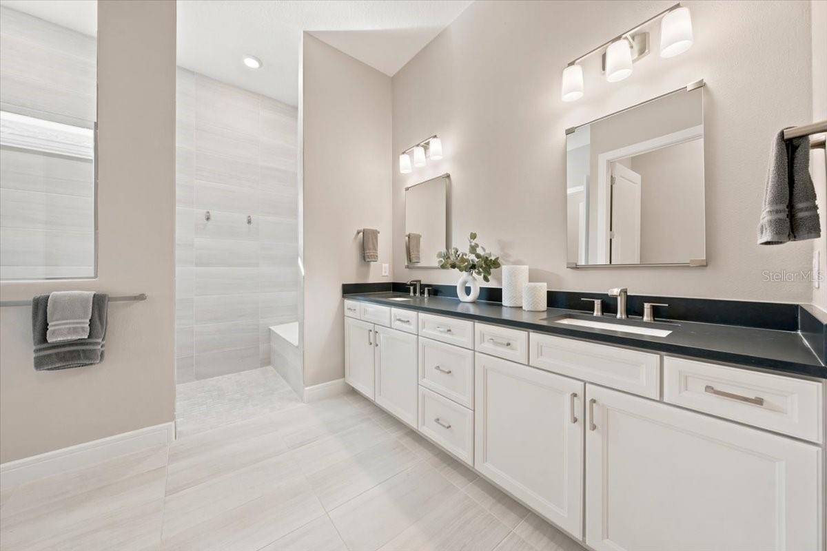 10708 SARATOGA PL — photo 37