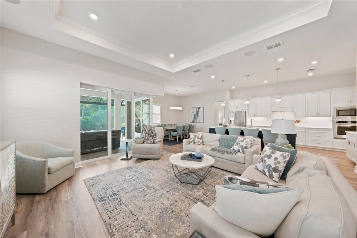 10708 SARATOGA PL — photo 31