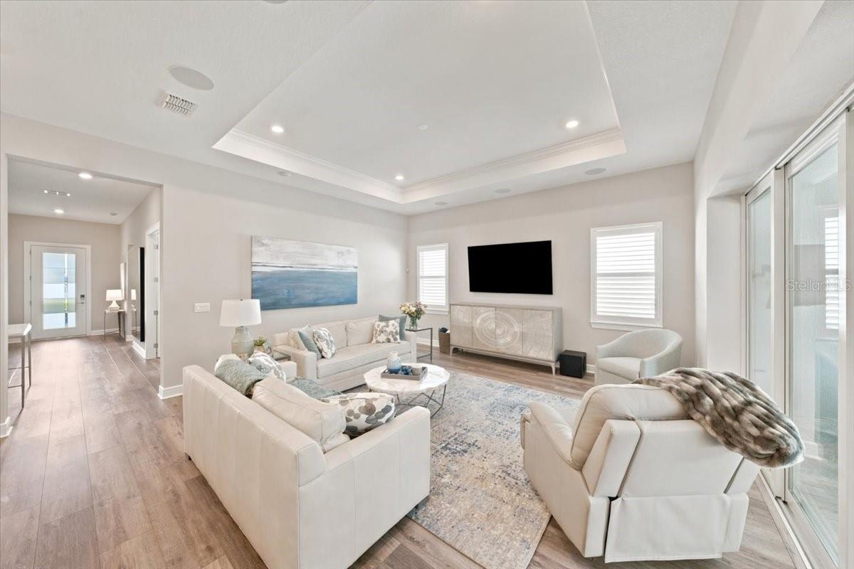 10708 SARATOGA PL — photo 32