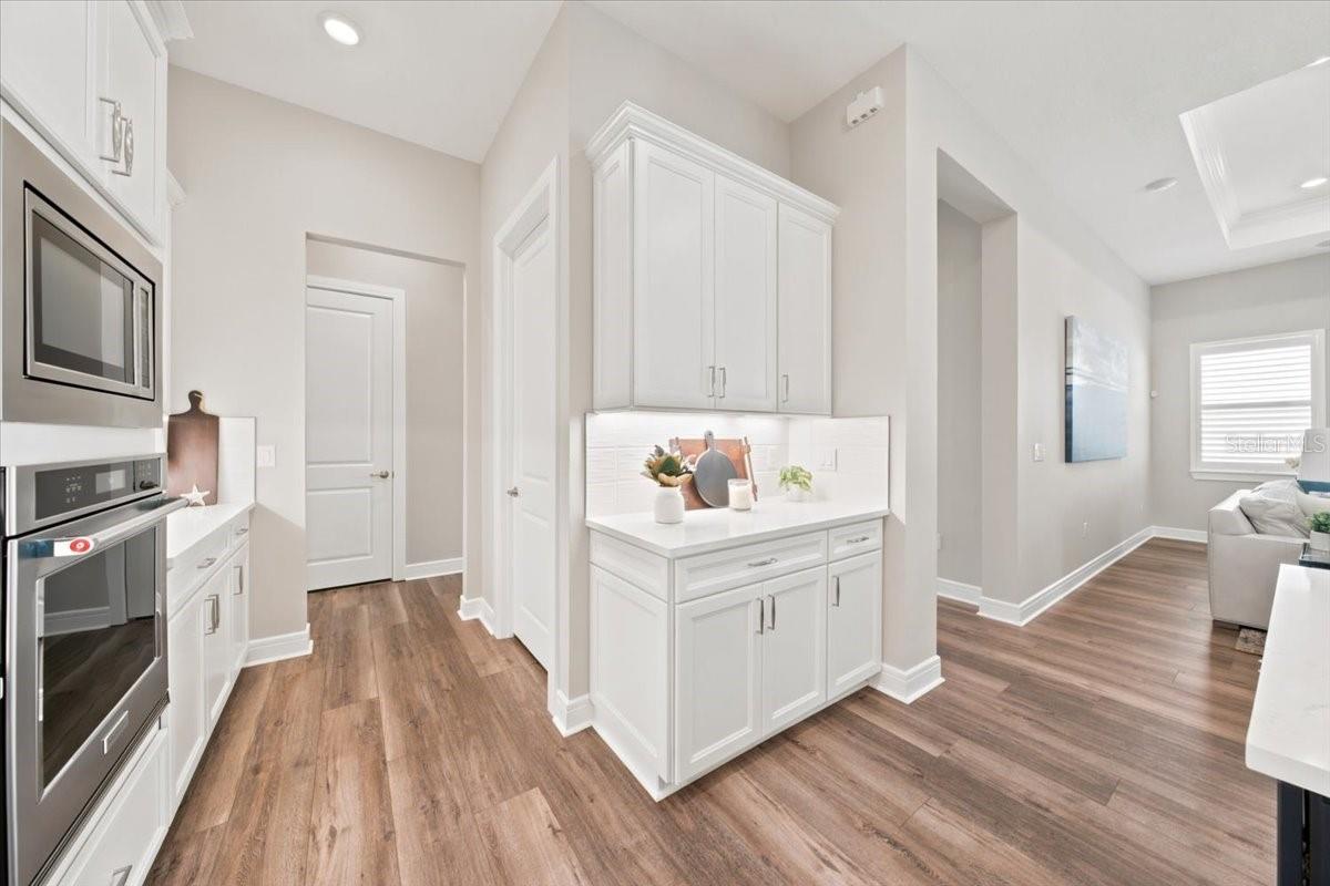10708 SARATOGA PL — photo 23