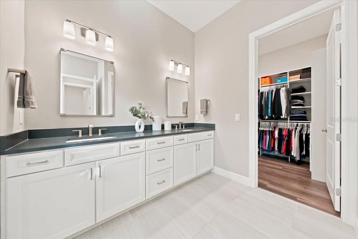 10708 SARATOGA PL — photo 39