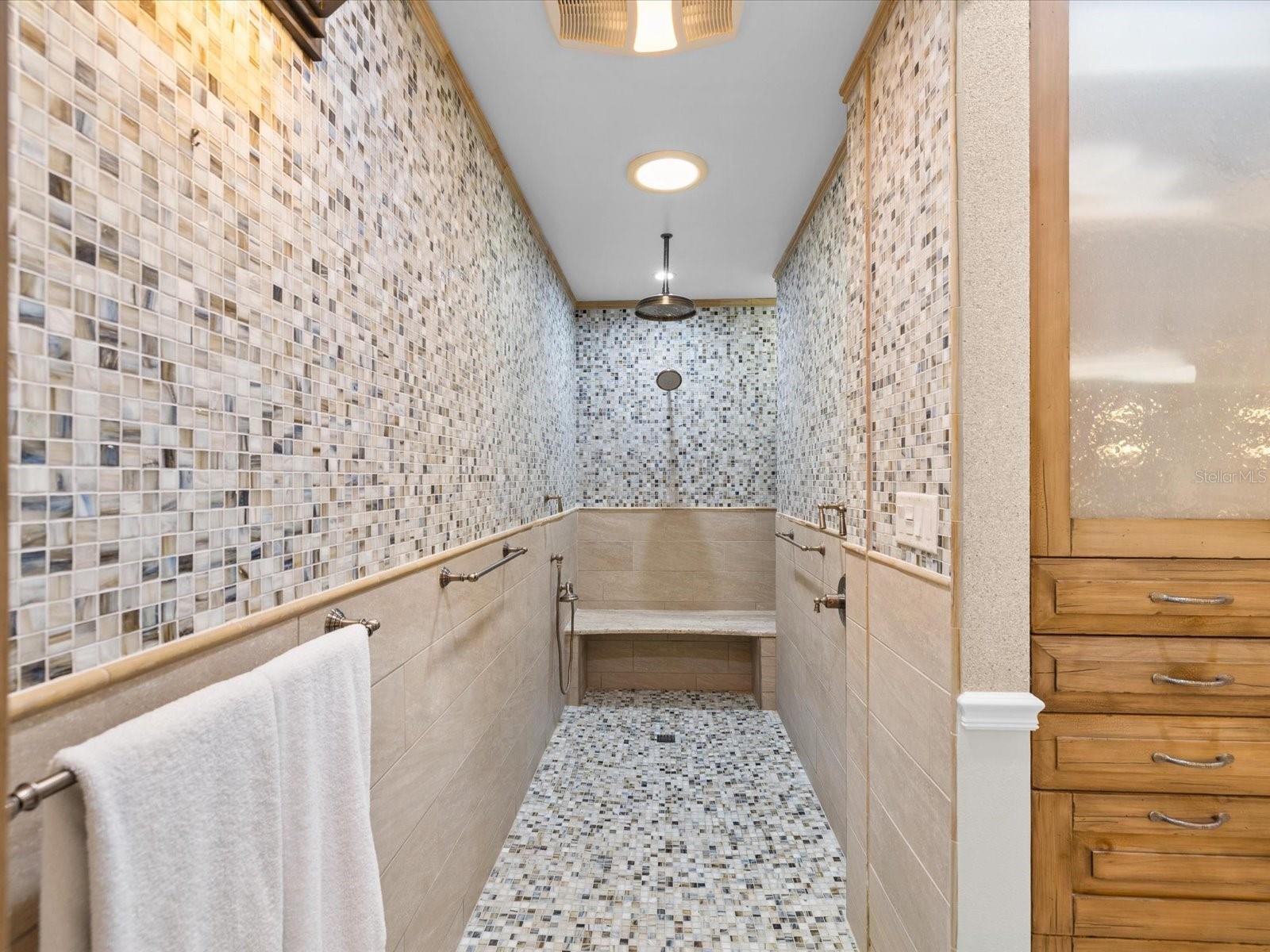1828 VENETIAN POINT DR — photo 31