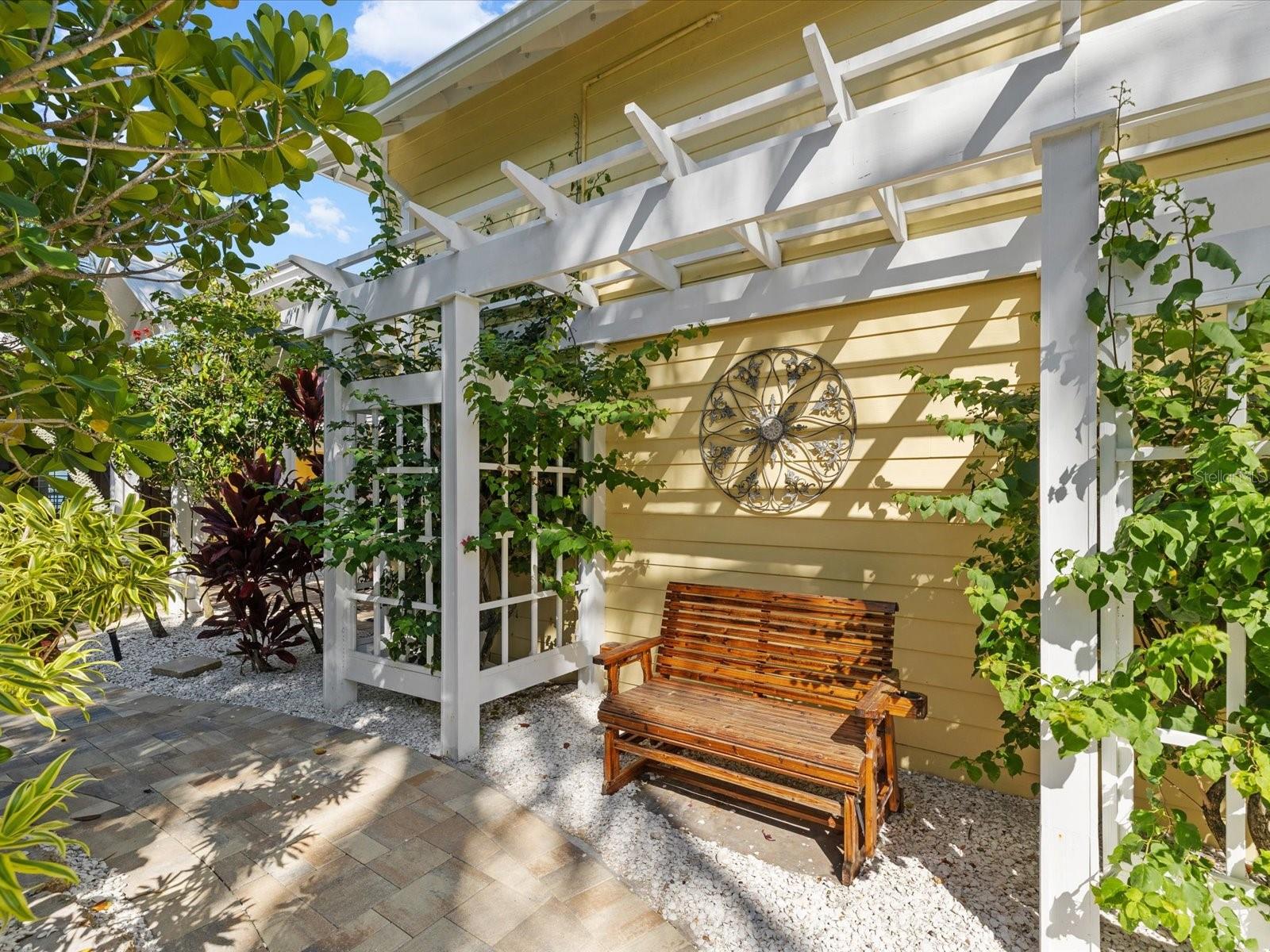 1828 VENETIAN POINT DR — photo 65