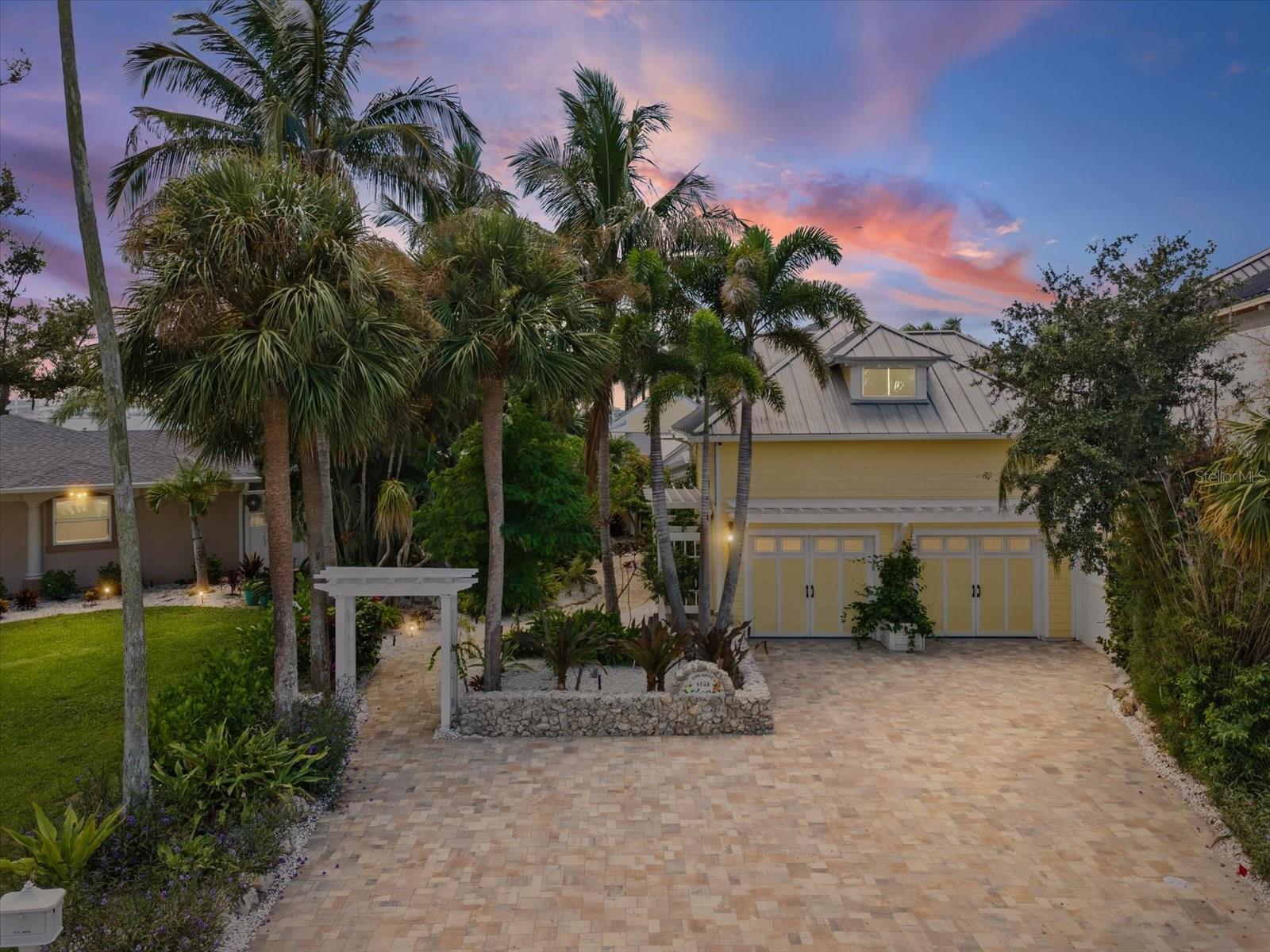 1828 VENETIAN POINT DR — photo 2