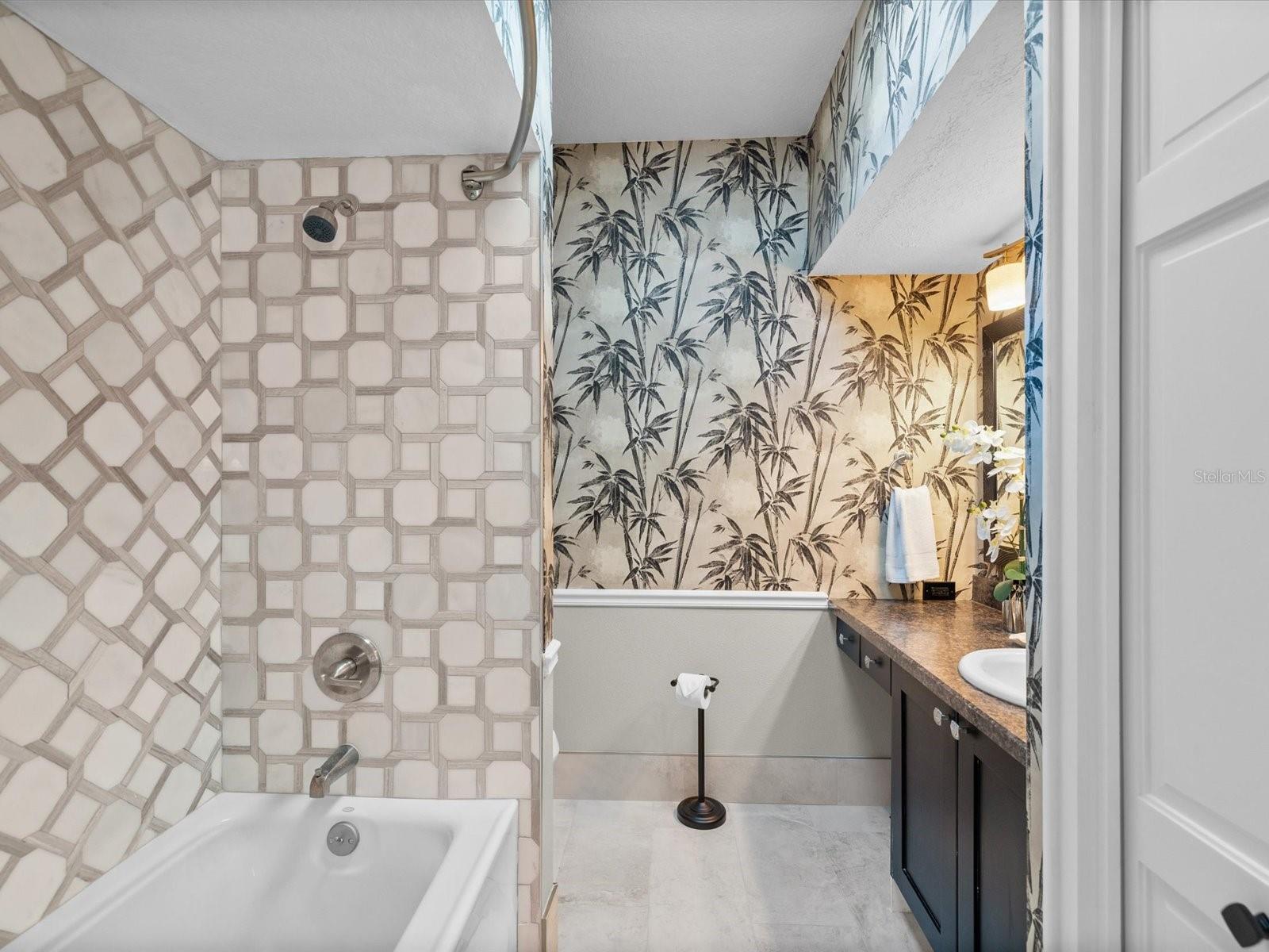 1828 VENETIAN POINT DR — photo 35