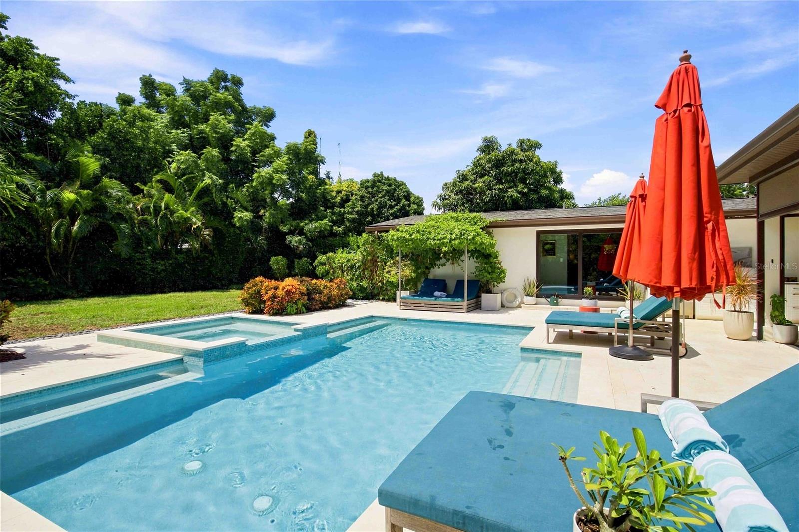 2410 SIESTA DR — photo 34