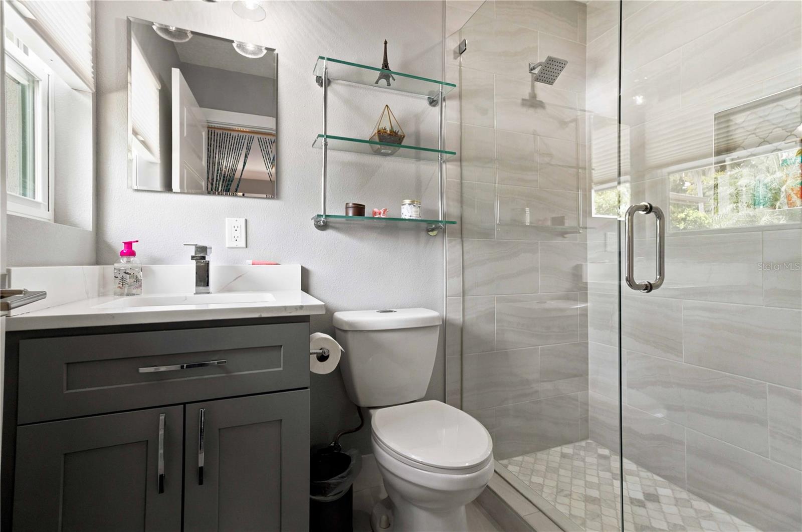 2410 SIESTA DR — photo 25